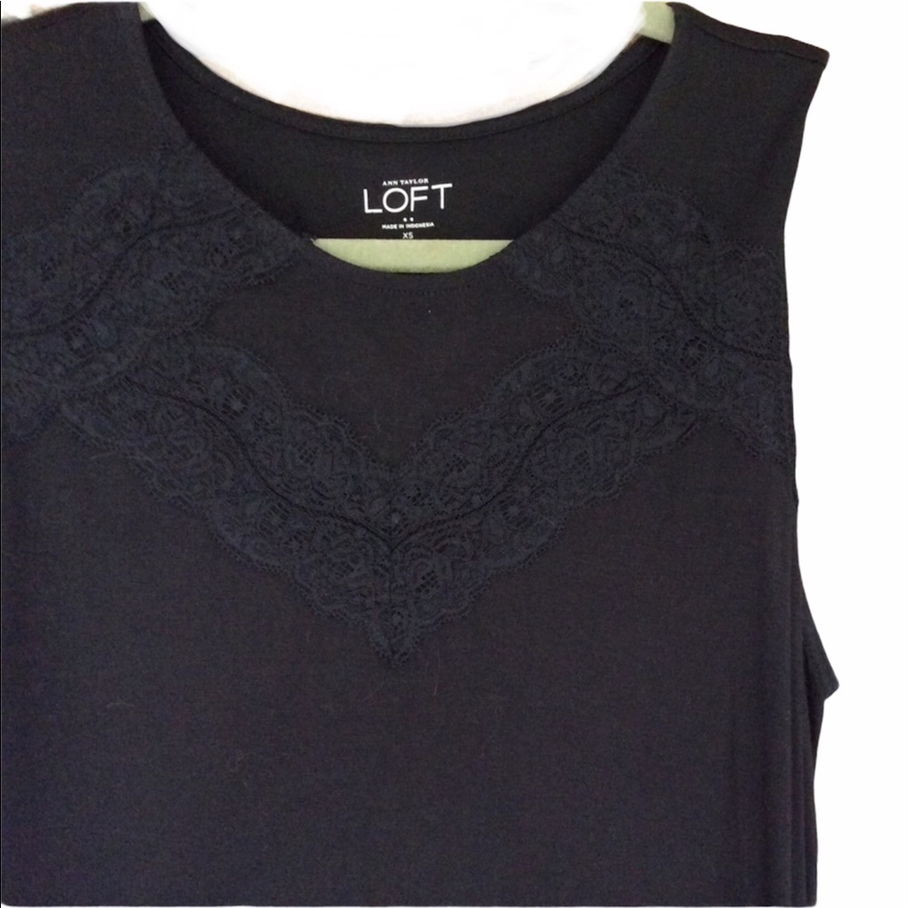 ❌FINAL PRICE❌ LOFT Sleeveless Blouse